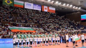 Канада приземи волейболните национали (ГАЛЕРИЯ)