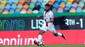 Набил Фекир на финални преговори с 