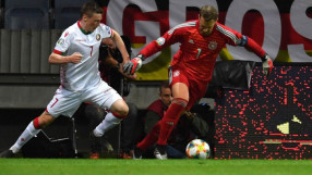 На Германия не ѝ трябват защитници, има си Нойер! (ВИДЕО)