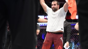 Багата по-лек с близо 2 кг от своя съперник (ВИДЕО)