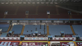 Фенове пред стадиона, фалшиви скандирания и куп емоции: Висшата лига е тук