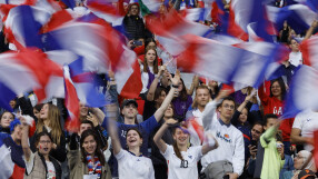 Ново струпване на фенове в Париж. Този път за мач на Франция