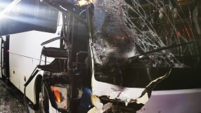 Тодор Неделев е с пукнат череп след катастрофата