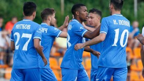 Корави отбори чакат 