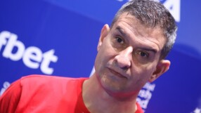 Българската публика възхити селекционера на волейнационалките