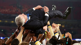 За тях това беше просто още един ден в офиса (СНИМКИ)