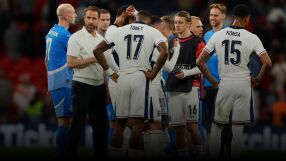 Фаворити ли? Англия се провали срещу Исландия