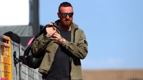 Има 5 олимпийски титли, но е без дом и пукната пара