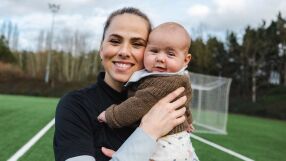 ФИФА разпореди платено майчинство във футбола