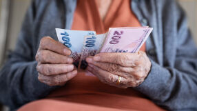 Каква пенсия ще взимате, ако сте работили в чужбина?
