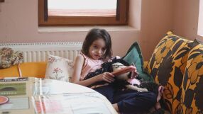 "Излъгаха ни за трансплантацията": 272 000 долара, преведени за операциите на Криси, са "изчерпани" в болницата