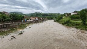 Около 30 къщи са наводнени в село Тича, няма бедстващи хора