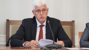 Димитър Стоянов: Няма да предоставяме оръжия на Украйна