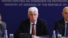 Платени авансово: ДАНС проверява договори за над 50 млн. евро в Министерството на отбраната