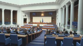 „Украйна може да купи“: Политически реакции след думите на военния министър