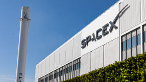 В очакване на най-голямото IPO на всички времена: SpaceX излита към Уолстрийт