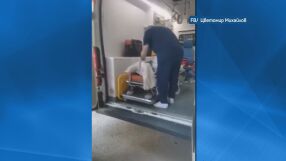 Бебе в седмия месец се роди в линейка на път за болницата в Монтана