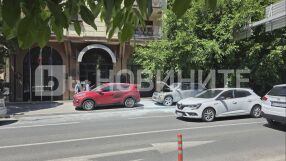 Задържаха мъжа, подпалил двете коли пред българското посолство в Скопие