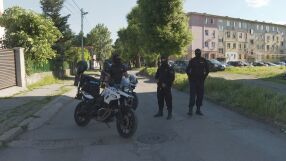 Акцията в кв. „Ботунец“: Задържани са двама, оказвали натиск на свидетели от катастрофата на „Челопешко шосе“