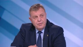Каракачанов за палежа на автомобили на българското посолство в Скопие: Това е резултат от години насаждана омраза