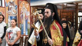 Митрополит Арсений: Богослуженията, извършвани от украинските свещеници, са на същия църковнославянски език, на който служим и ние