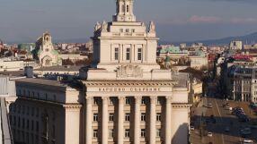 България е изпълнила всички 40 препоръки за борба с прането на пари и вече е извън „сивия“ списък