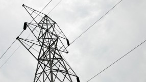 Започват извънредни проверки за сметките за ток на битовите потребители