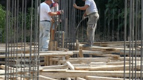 Властта бърза с бюджета за 2013-а