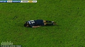 Едва ли сте виждали по-нагла симулация! (ВИДЕО)