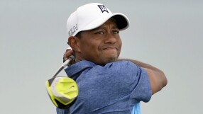 Със само 10% от голф - Тайгър Уудс е третият най-богат спортист в света