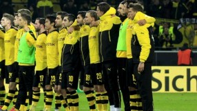 Фен на Борусия (Дортмунд) почина, целият стадион запя 