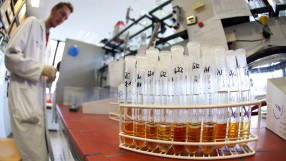 Двама литовски футболисти хванати с мелдоний