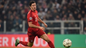 Левандовски иска в 