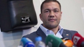 Кубрат Пулев благодари за честитките и показа как ще изяде Чисора