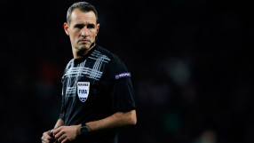 Испанци ръководят контролата на 