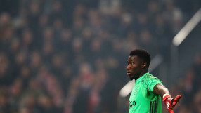 Когато финтът на вратаря завърши зле (ВИДЕО)