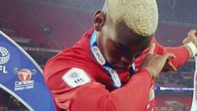 Контузеният Погба във вихъра на танца (ВИДЕО)