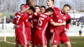 ЦСКА с ценна победа в мач, изпълнен с груби съдийски грешки 