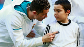 Световното в Русия може да остане без деца-талисмани. Страхуват се за сигурността им