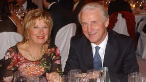 Трапатони стои без отбор заради... жена си