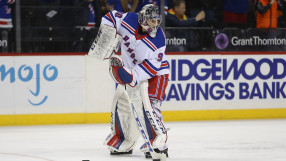 Първият българин в НХЛ: В Ню Йорк преяждам с борш и руска салата