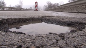 „Технология” на дупките или защо след всяка зима сервизите са пълни