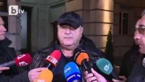 Стефанов: Директивата е ясна - на колене пред 