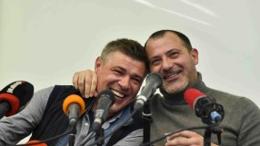 Приятелството, което 