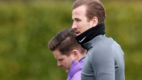 Хари Кейн е отново на терена (ВИДЕО)