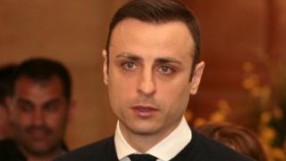 Бербатов: Героите, които аплодираме, се нуждаят от нашата подкрепа! (ВИДЕО)