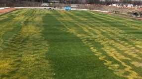 Унищожиха терена на стадион 