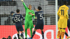 ПСЖ удържа устрема на 