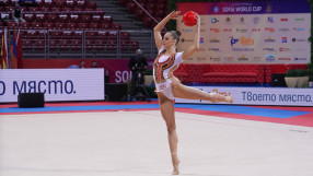 Бронз за Калейн на съчетанието с топка (ВИДЕО)