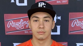 17-годишен българин подписа с един от най-добрите бейзболни тимове в САЩ